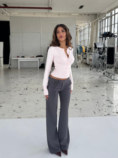 Buckle Low Waist Bukse – Mørk Grå