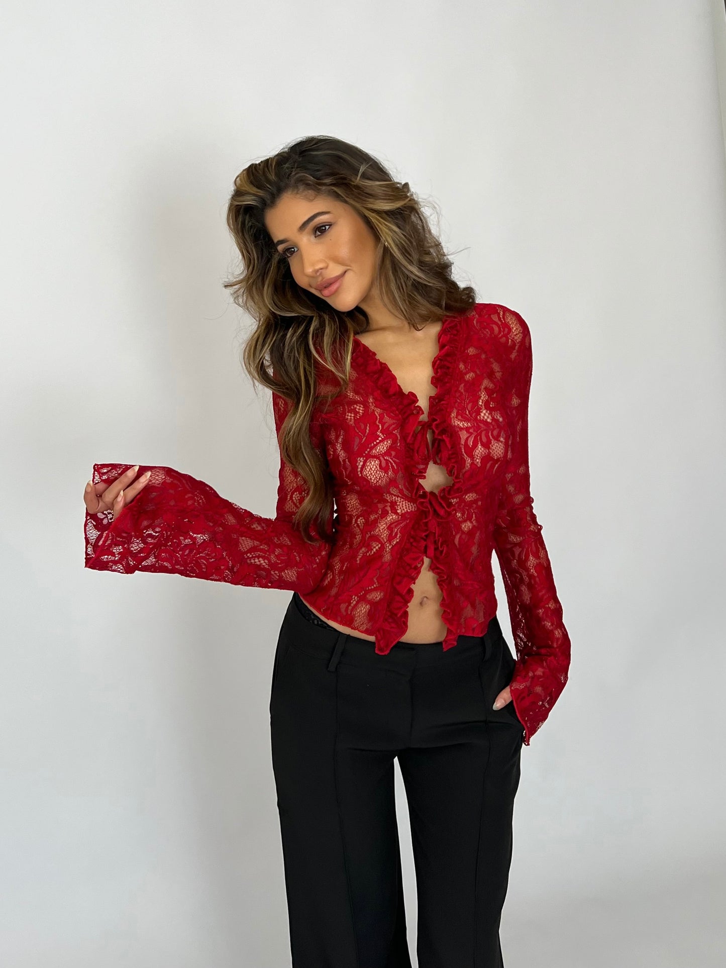 Trim lace top  - mørkerød