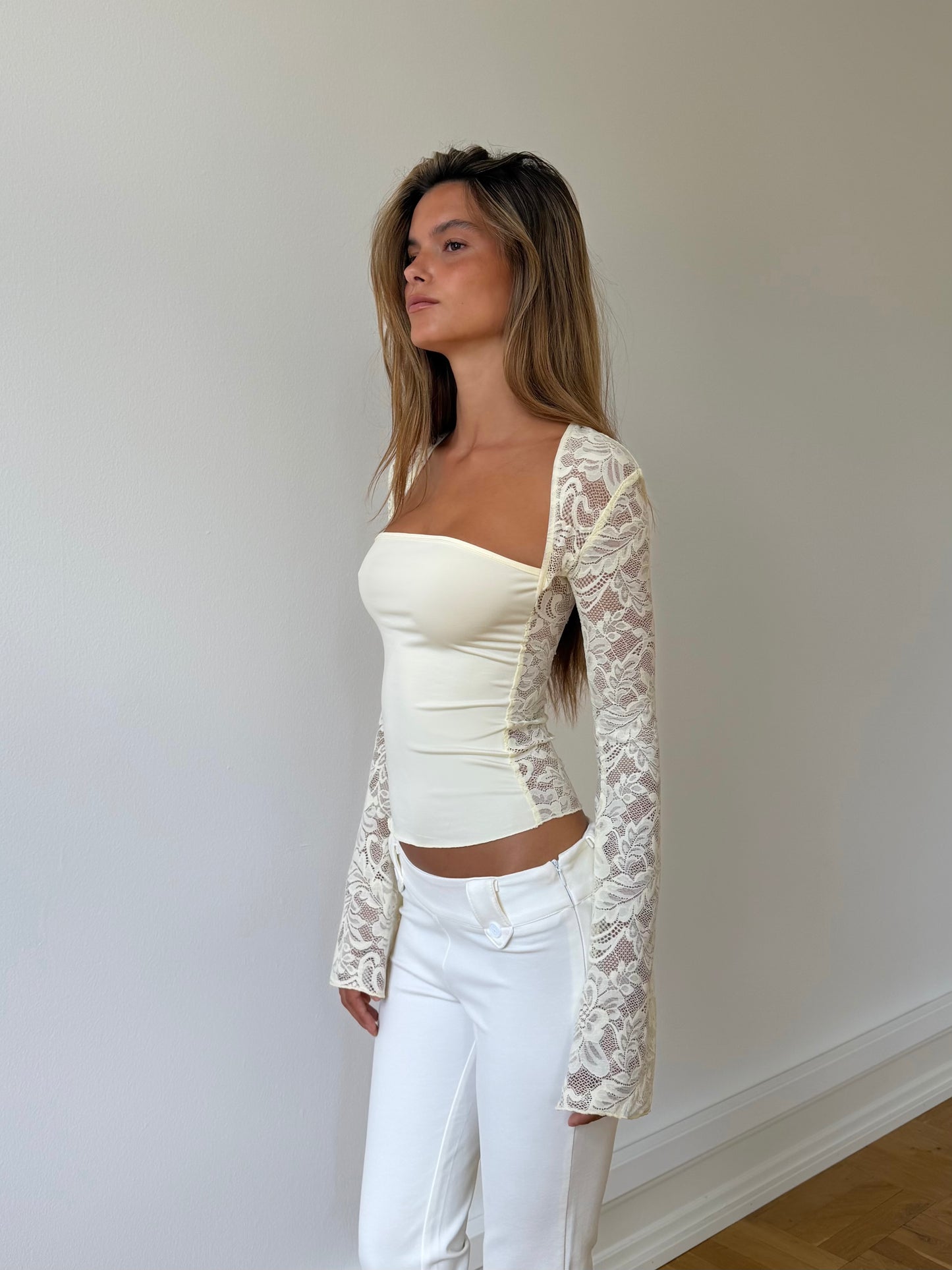 Lua lace top - lys gul