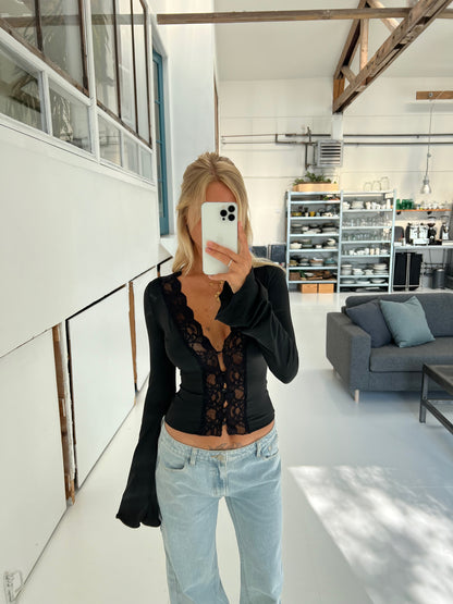 Pretty Luna basic topp - svart