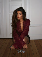 Pretty lace top - burgunder