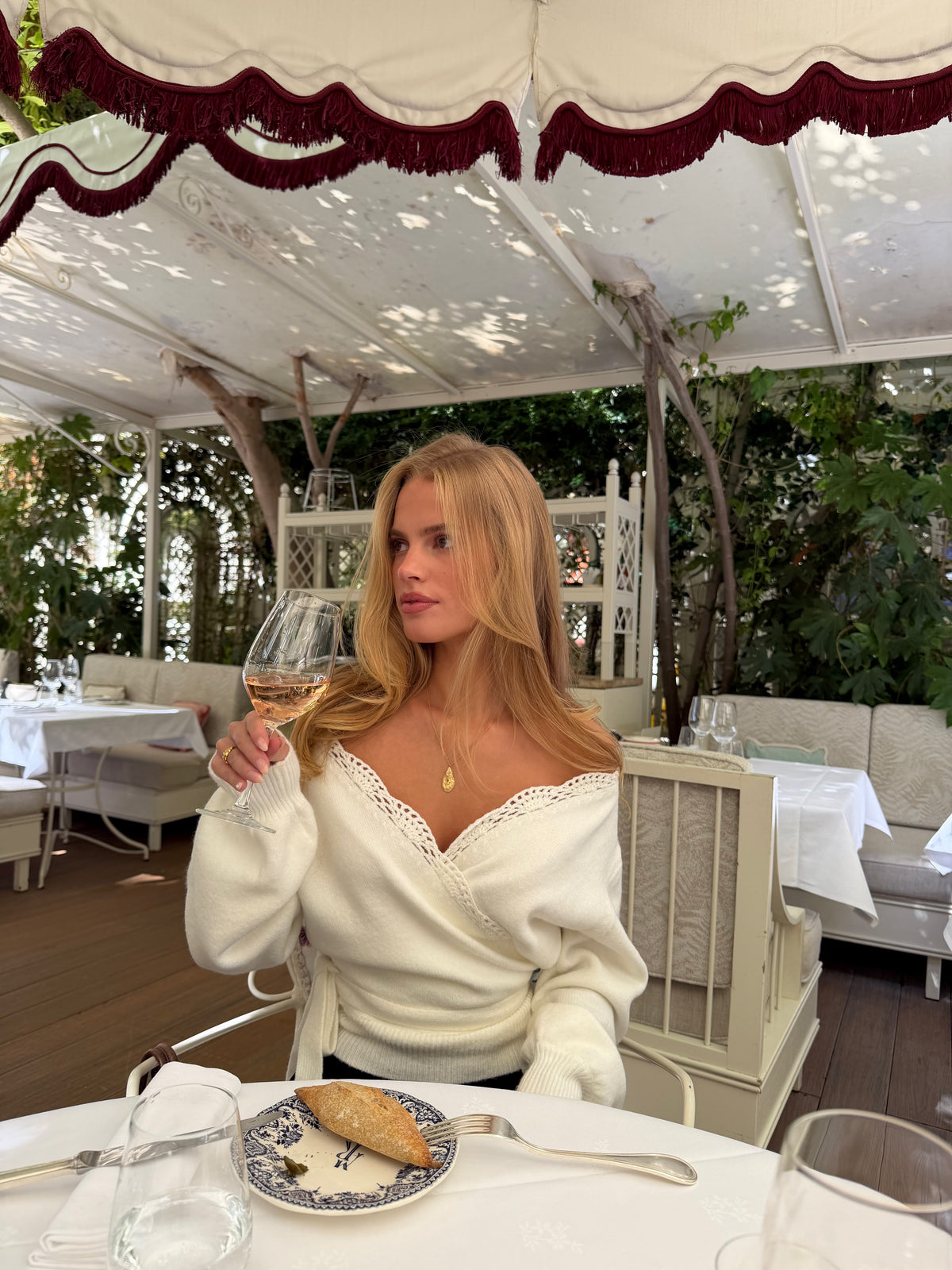 Wool Crochet Wrap Cardigan – Hvit