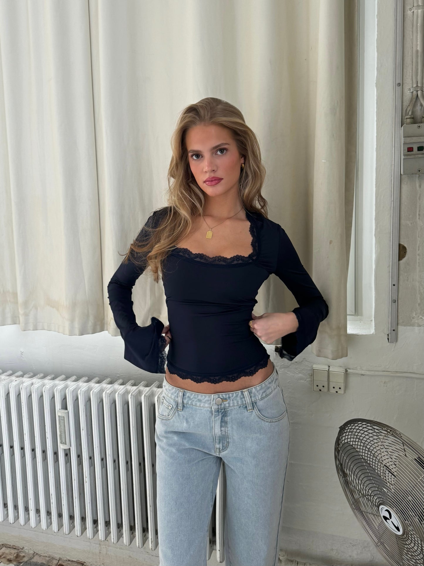 Blair Basic Lace Top - mørk blå