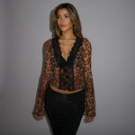 Pretty Leo lace top