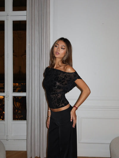 Hera rose topp – svart 