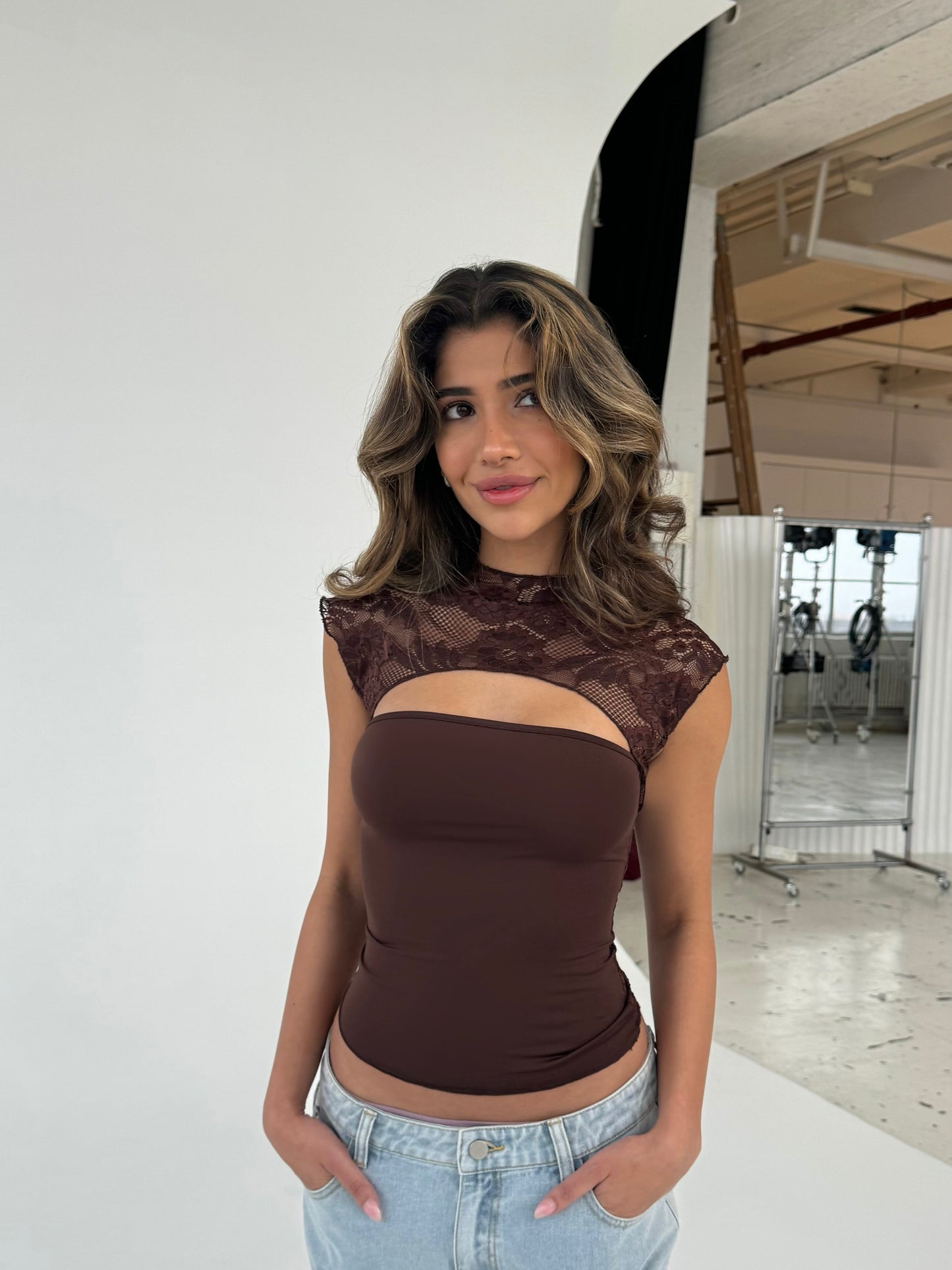 Lara lace top - mørk brun