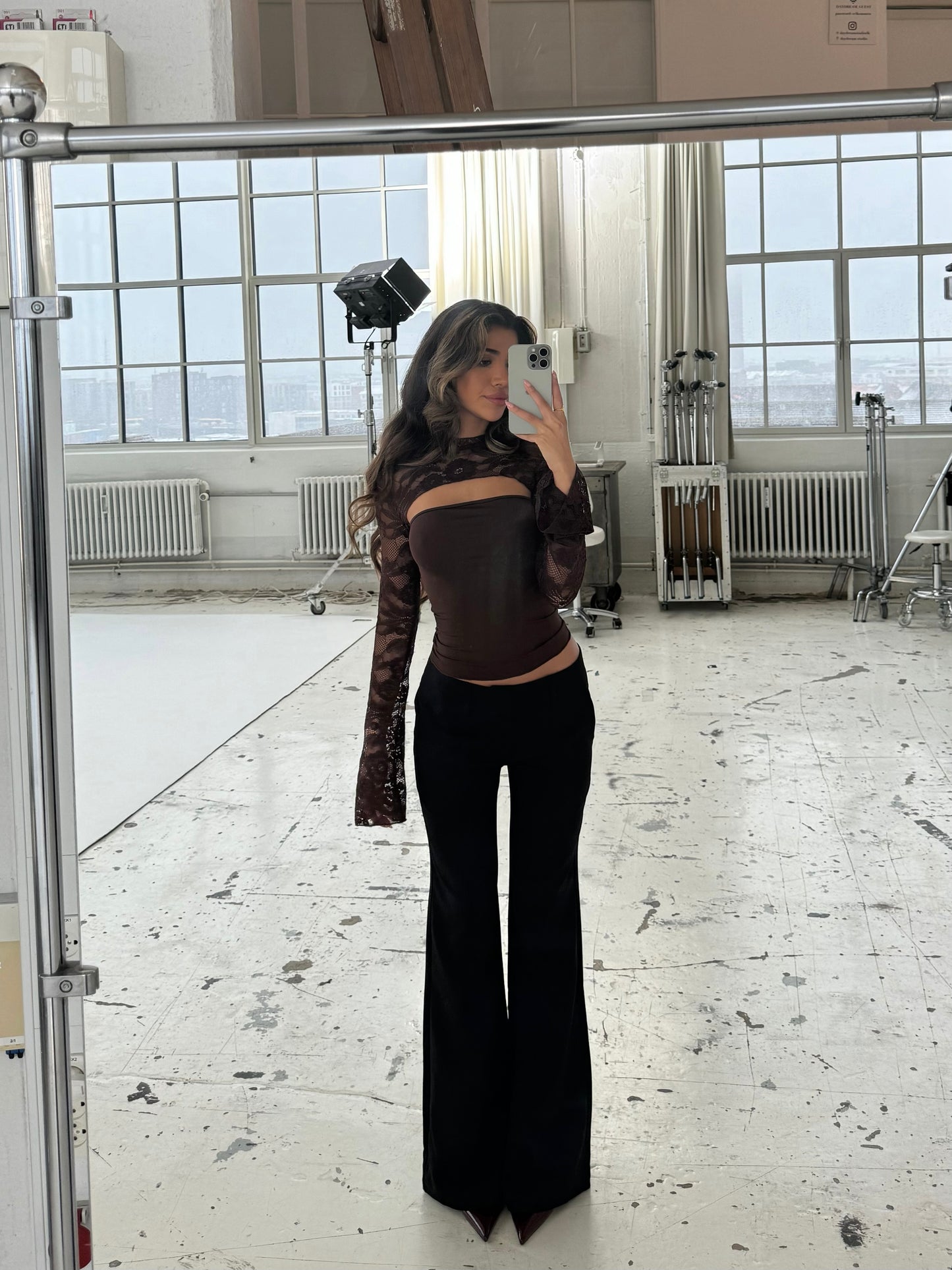 Livia low waist bukser  - svart
